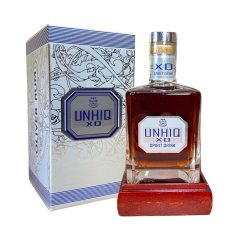 Unhiq XO 42% 0,5l + proseco 075 Carati 0,75l