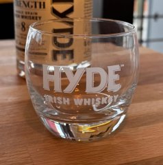 Whisková sklenka nejen na Hyde Whiskey