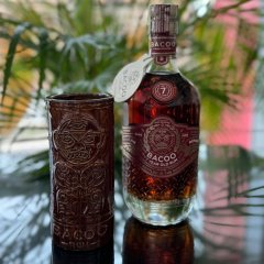 Bacoo 7 YO Rum 40% 0,7l