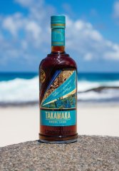 Takamaka Kreol Cask Reserve Dark Rum 40,3% 0,7l v dárkové krabičce