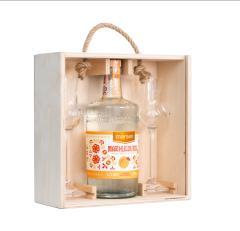 Marsen Marhulovica TRADITIONAL 42% 0,7 v dřevěném boxu se 2 skleničkami