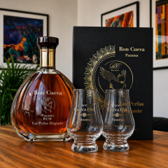 Rum Cueva 1501 18 Sistema Solera  40% 0,7l + 2 skleničky jako DÁREK