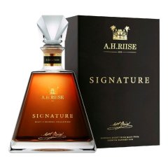 A.H. Riise Signature Master Blender 43,9% 0,7l v dárkové krabiče