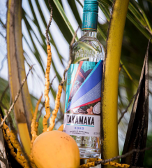 Takamaka Koko Rumový likér 25% 0,7l