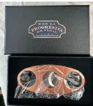 La Progresiva ořezávač / cutter na doutníky v dárkové krabičce