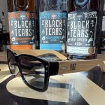 Sluneční brýle od rumu Black Tears