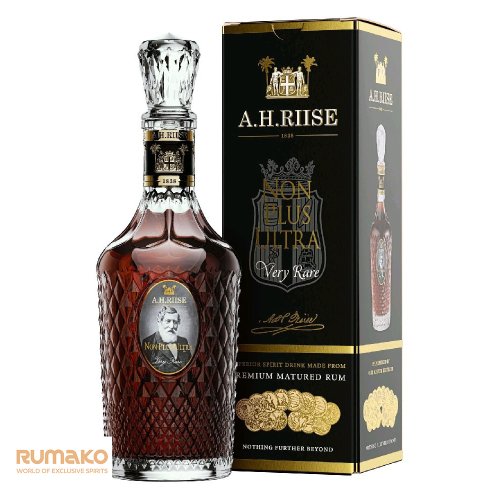 A.H. Riise Non Plus Ultra Very Rare 42% 0,7l GB