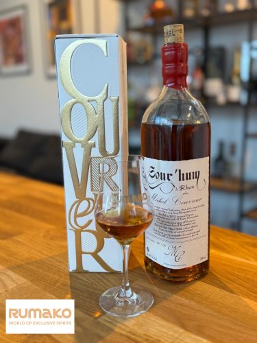 Sour´hum Le Rhum 50,50% 0,7l v dárkové krabičce