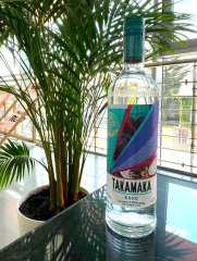 Takamaka TRIO =Rum Zepis Kreol + Takamaka Dark Spiced + Takamaka Ananas + Tropický deštník jako DÁREK