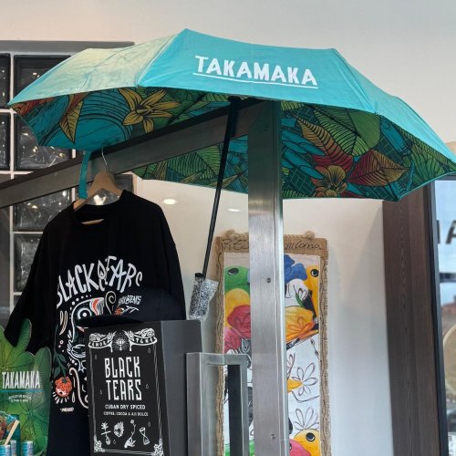 Takamaka TRIO =Rum Zepis Kreol + Takamaka Dark Spiced + Takamaka Ananas + Tropický deštník jako DÁREK
