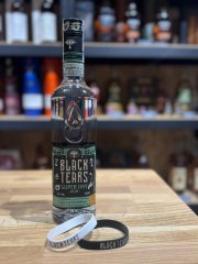 Black Tears Super Dry 40% 0,7l + 2 náramky jako dárek