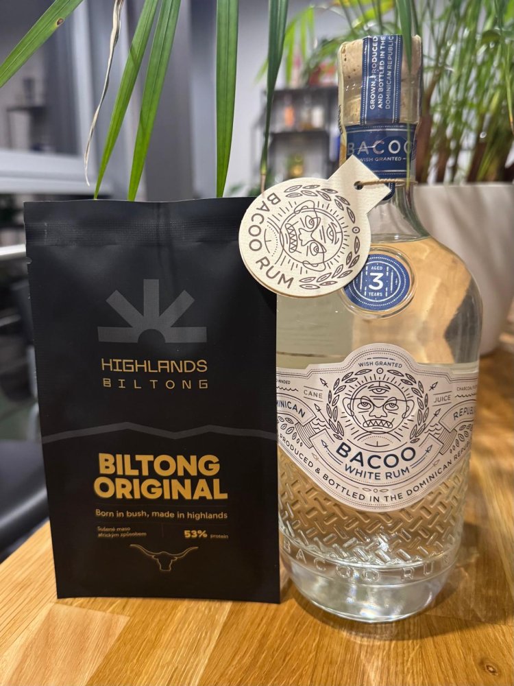 Bacoo 3 letý White rum